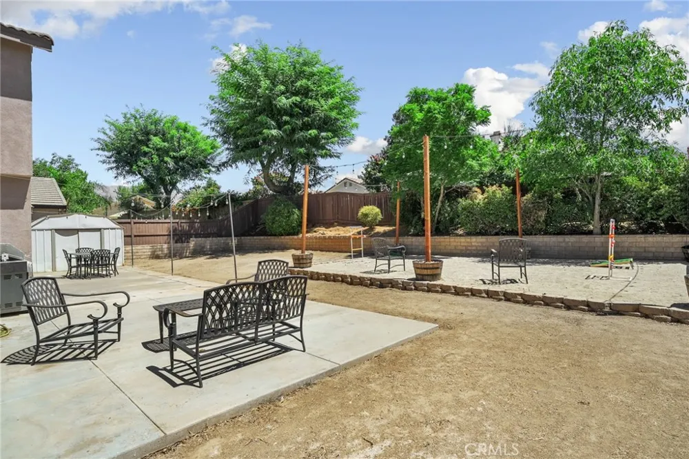 972 Creston Beaumont, CA 92223