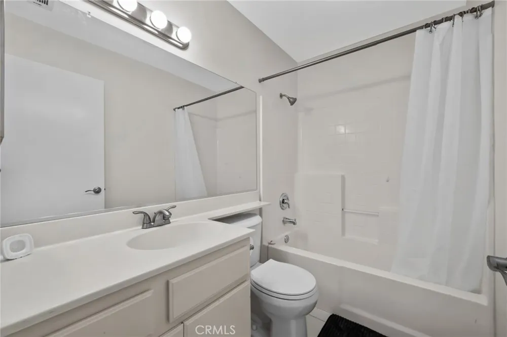 972 Creston Beaumont, CA 92223