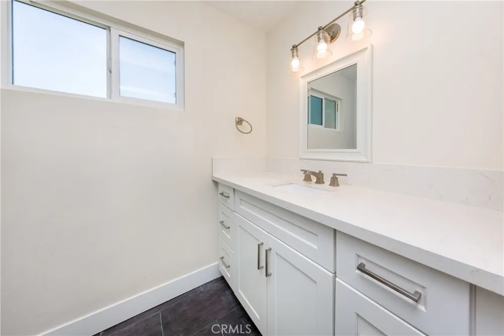 11138 Aqua Vista ST #19 Studio City, CA 91602