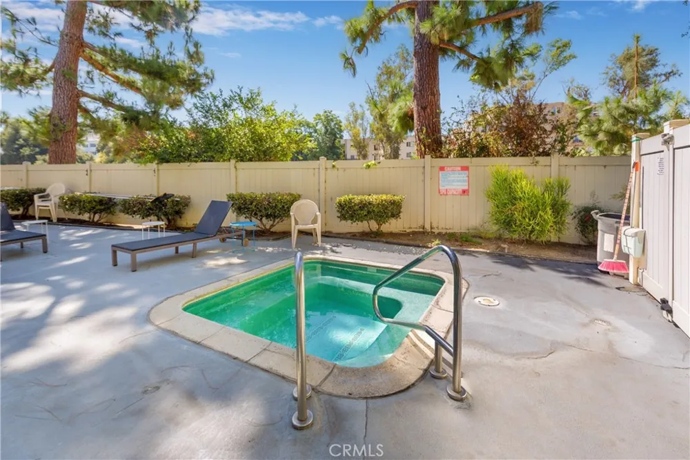 11138 Aqua Vista ST #19 Studio City, CA 91602
