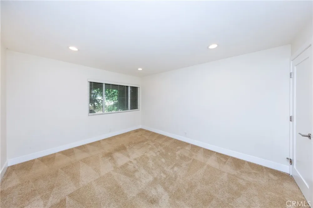 11138 Aqua Vista ST #19 Studio City, CA 91602