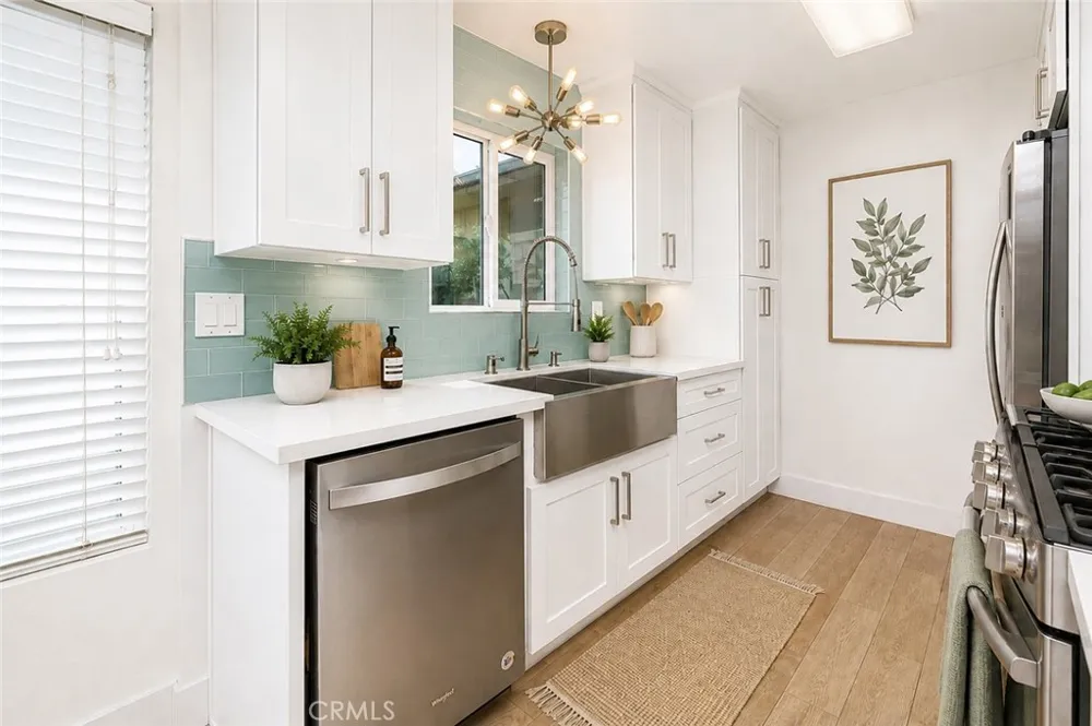 11138 Aqua Vista ST #19 Studio City, CA 91602