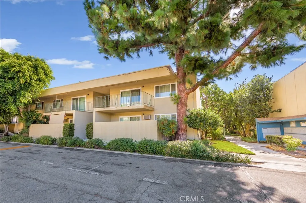 11138 Aqua Vista ST #19 Studio City, CA 91602