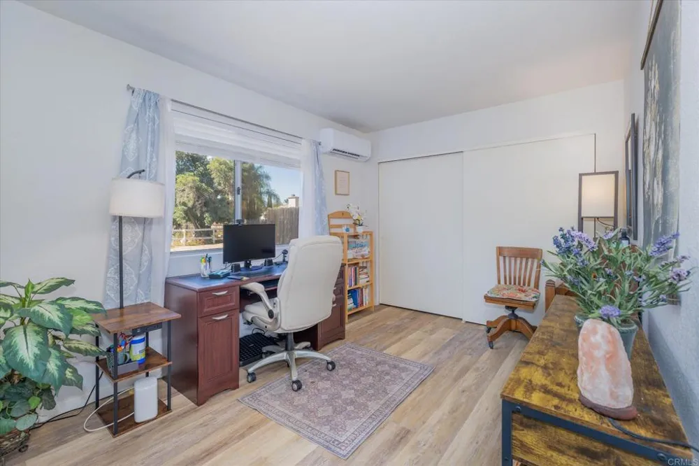 1977 Rowley Avenue Ramona, CA 92065