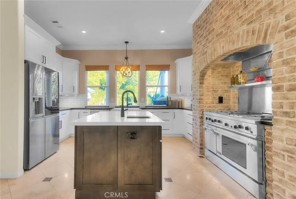 13385 Canyon Heights Yucaipa, CA 92399