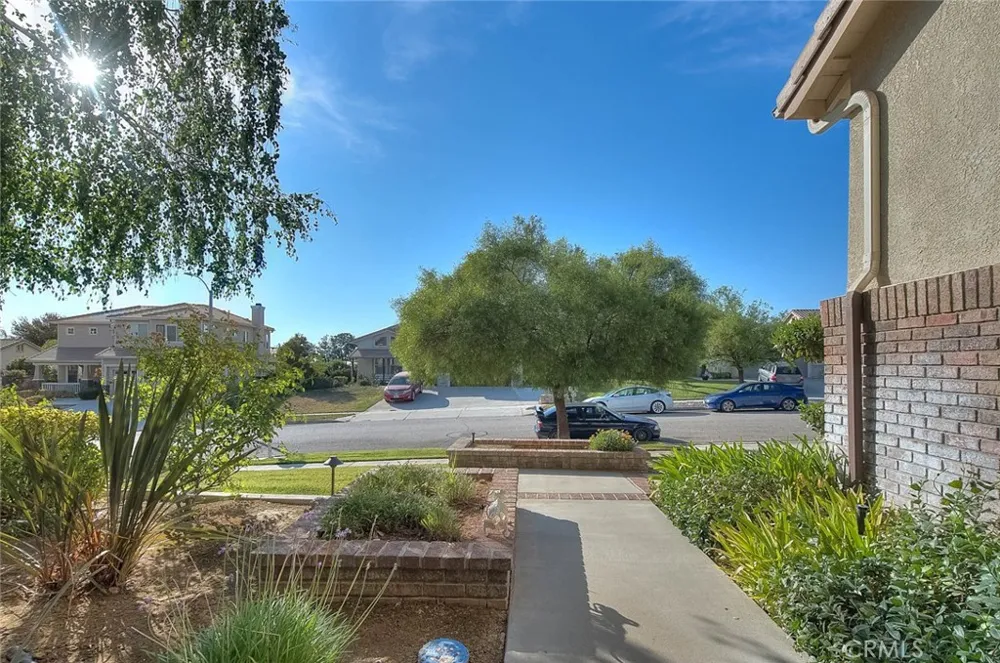 13385 Canyon Heights Yucaipa, CA 92399