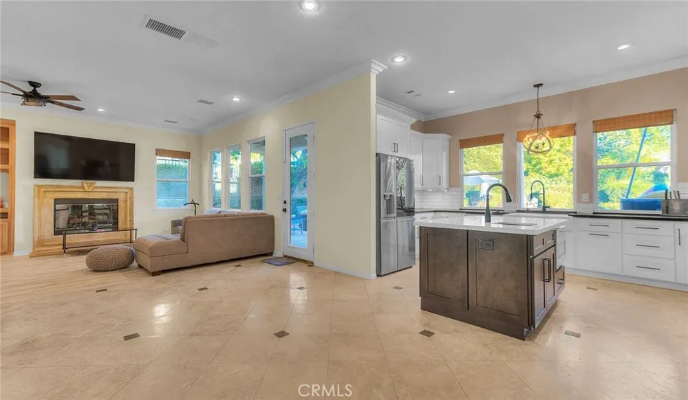 13385 Canyon Heights Yucaipa, CA 92399