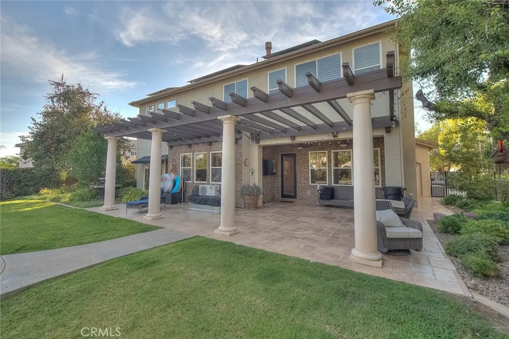 13385 Canyon Heights Yucaipa, CA 92399