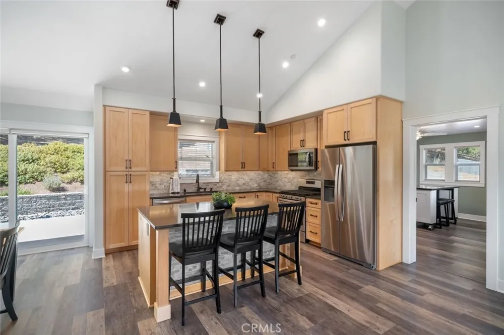 13505 Santa Lucia Atascadero, CA 93422