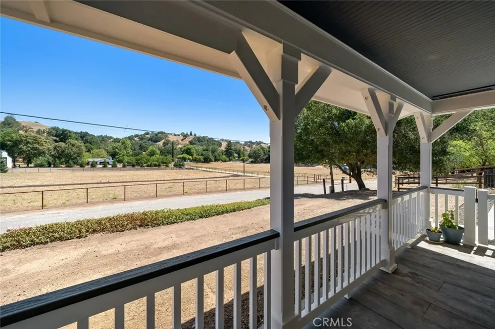 13505 Santa Lucia Atascadero, CA 93422