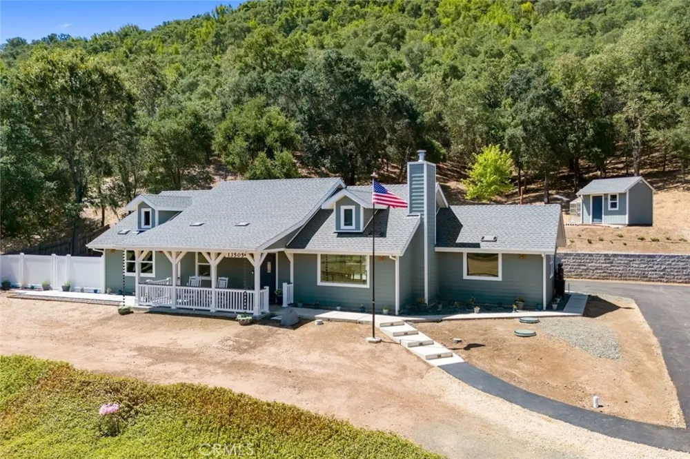 13505 Santa Lucia Atascadero, CA 93422