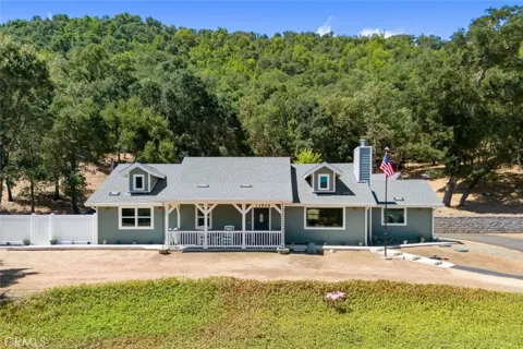13505 Santa Lucia