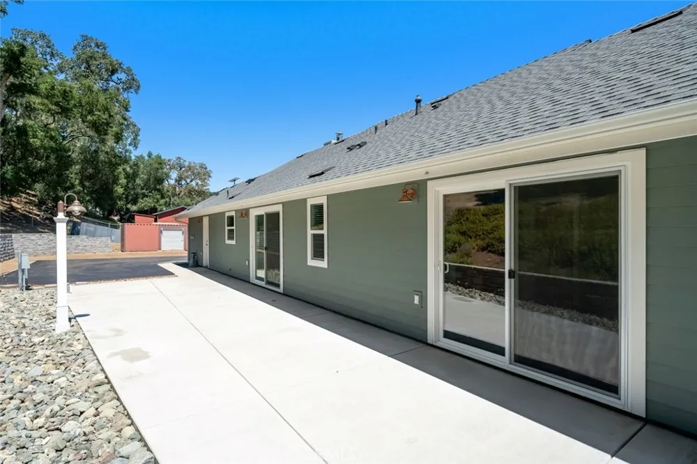 13505 Santa Lucia Atascadero, CA 93422