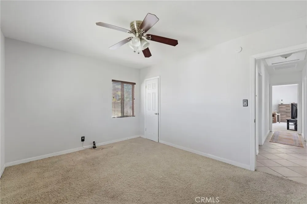 2114 W West Fullerton, CA 92833