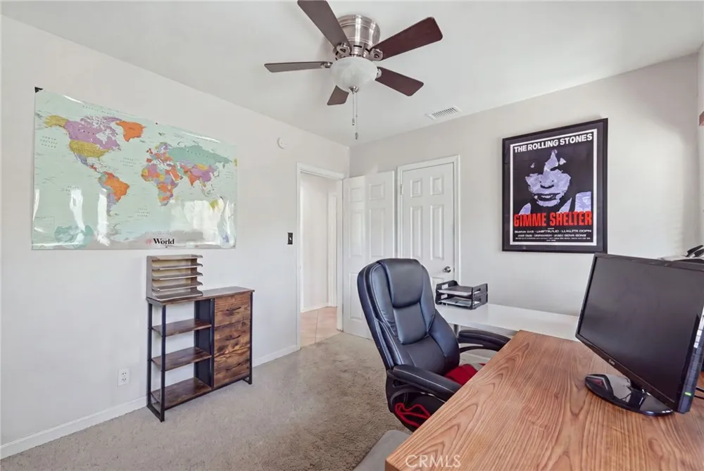 2114 W West Fullerton, CA 92833