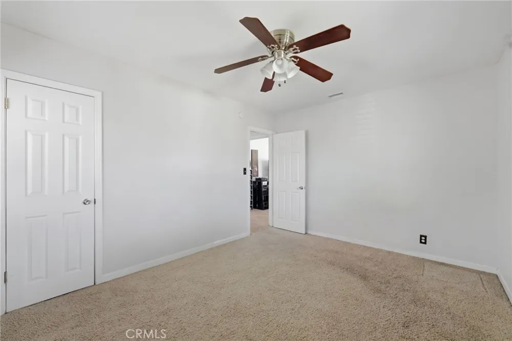 2114 W West Fullerton, CA 92833