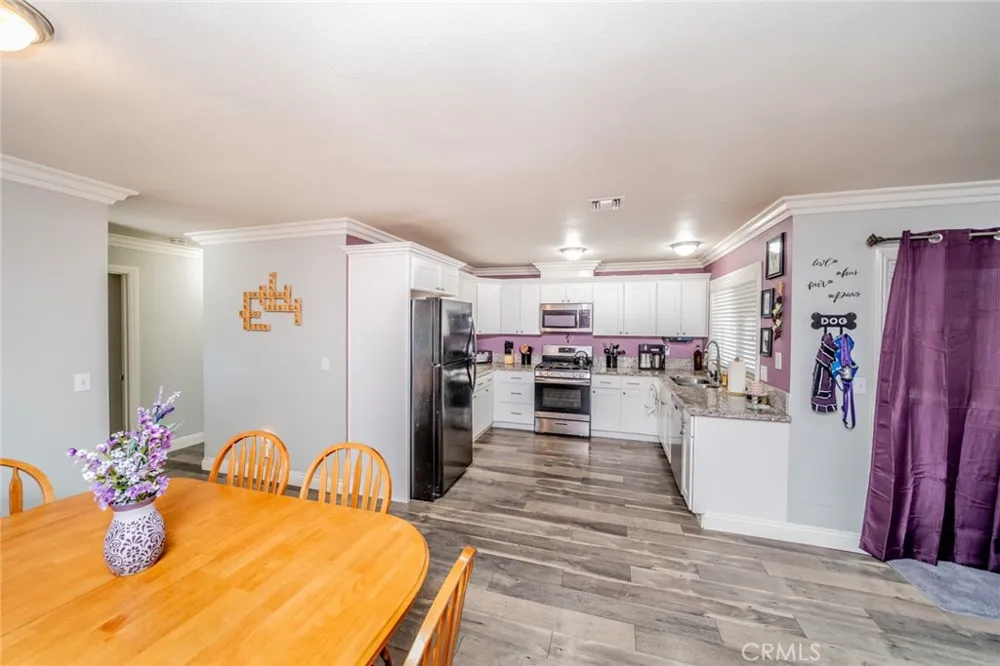 501 Glenn Place Ontario, CA 91764