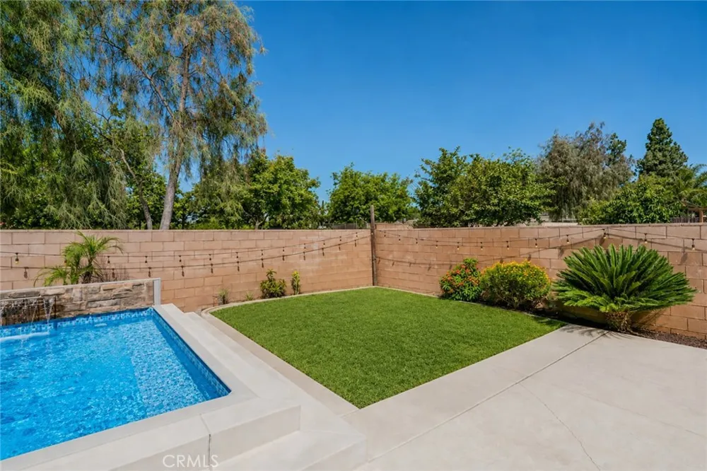 501 Glenn Place Ontario, CA 91764