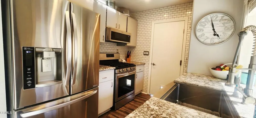 1212 Llama Court Ventura, CA 93003