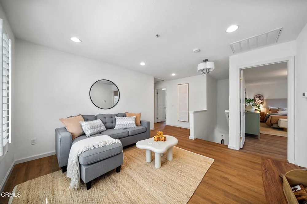 752 W Walnut Avenue #D Monrovia, CA 91016