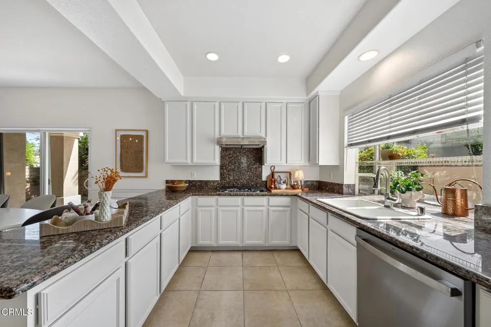 752 W Walnut Avenue #D Monrovia, CA 91016