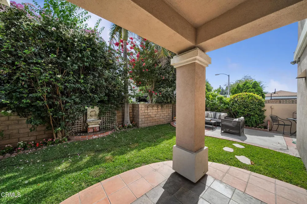 752 W Walnut Avenue #D Monrovia, CA 91016