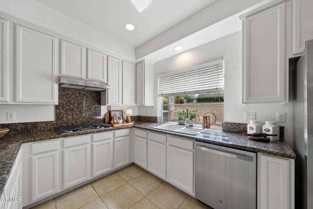 752 W Walnut Avenue #D Monrovia, CA 91016