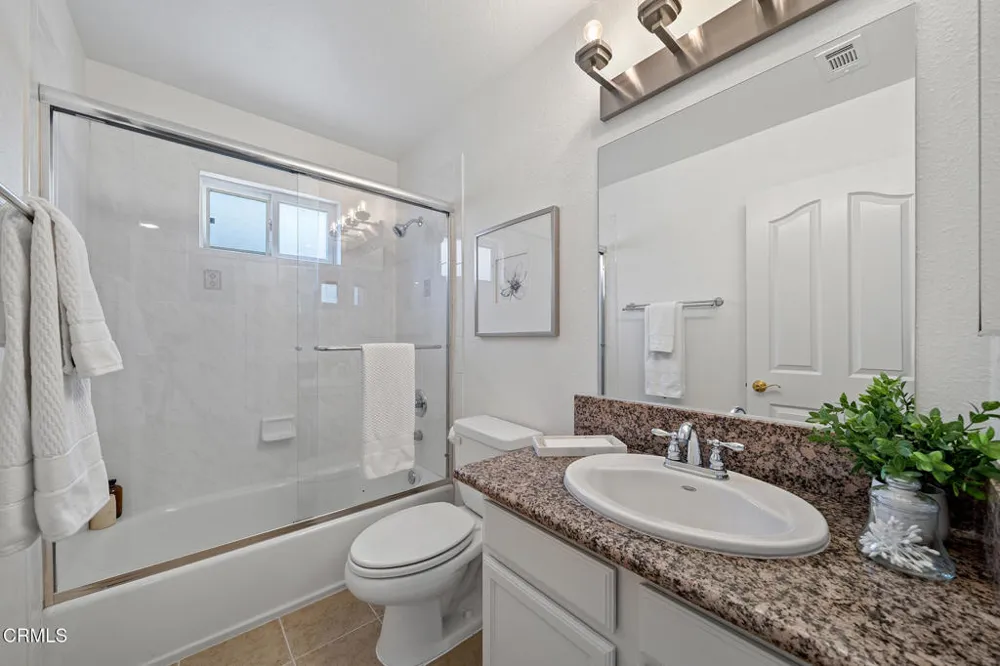 752 W Walnut Avenue #D Monrovia, CA 91016