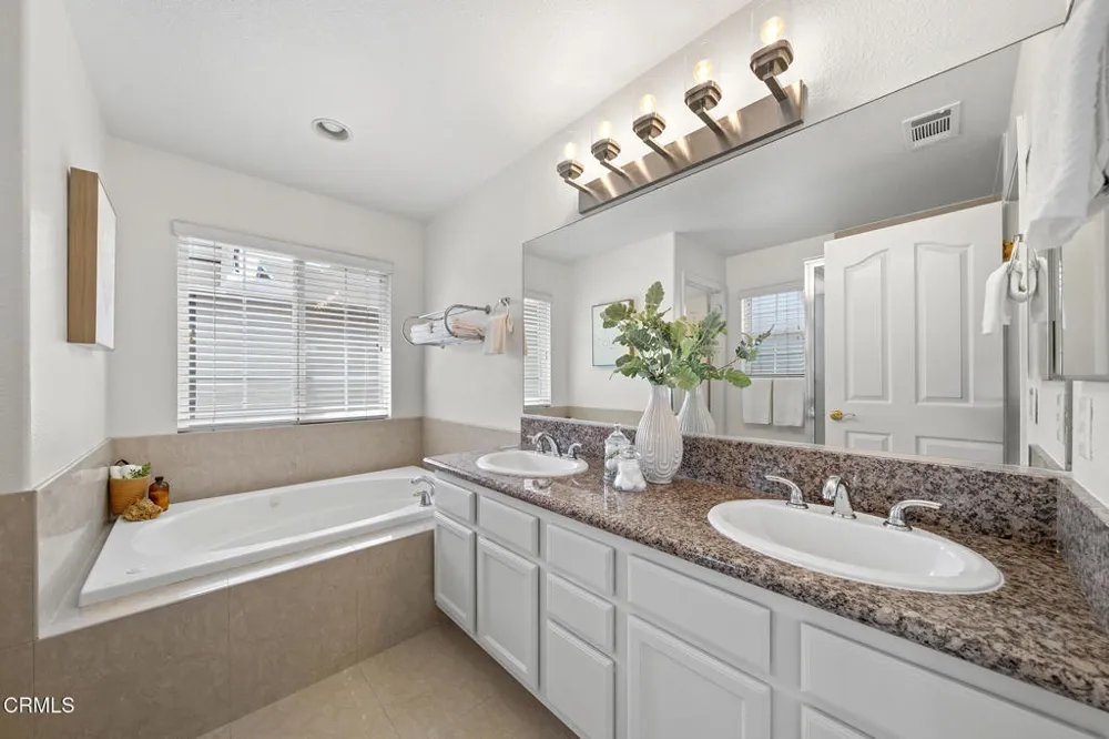 752 W Walnut Avenue #D Monrovia, CA 91016