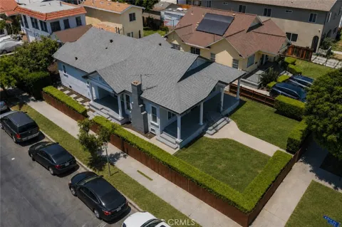4279 Walton Avenue