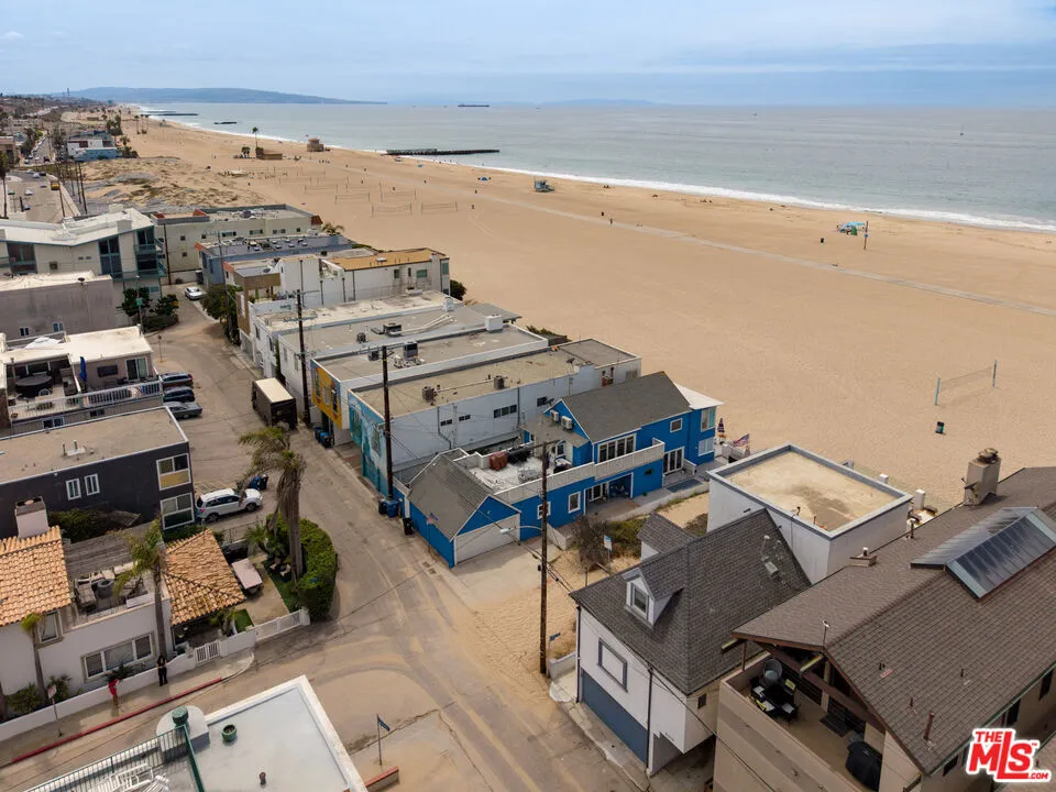 6419 Ocean Front Walk Playa del Rey, CA 90293