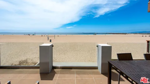 6419 Ocean Front Walk