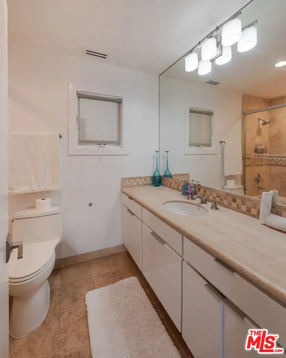 6419 Ocean Front Walk Playa del Rey, CA 90293