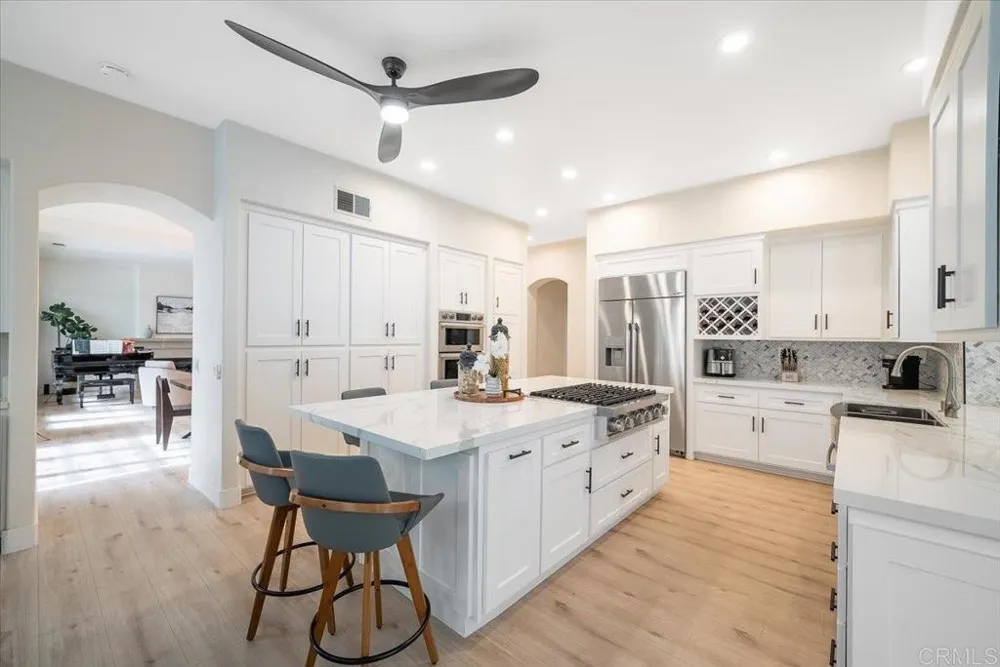 2507 Saffron Escondido, CA 92029