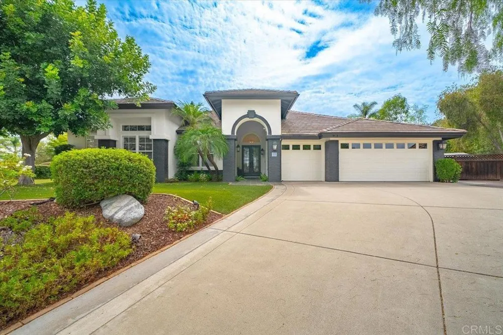 2507 Saffron Escondido, CA 92029