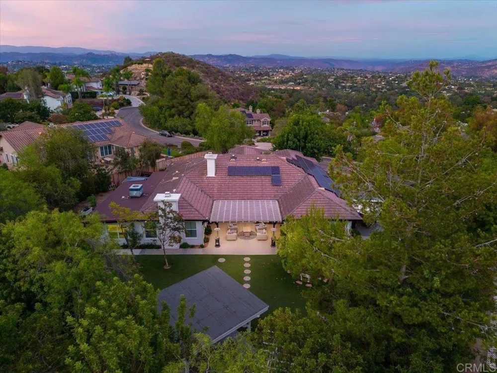 2507 Saffron Escondido, CA 92029