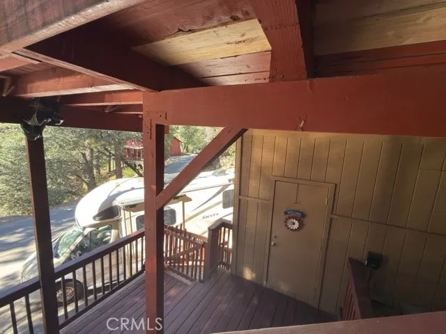 33519 Falling Leaf Drive Green Valley Lake, CA 92341