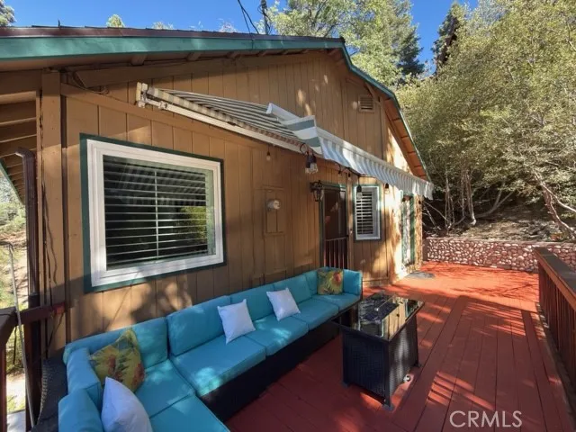 33519 Falling Leaf Drive Green Valley Lake, CA 92341