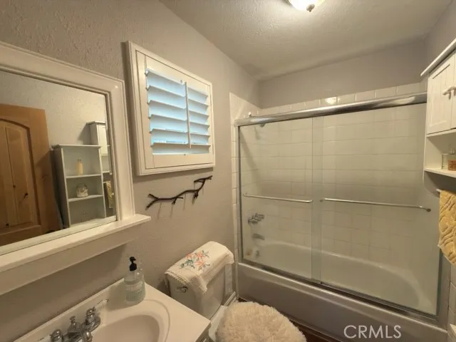 33519 Falling Leaf Drive Green Valley Lake, CA 92341