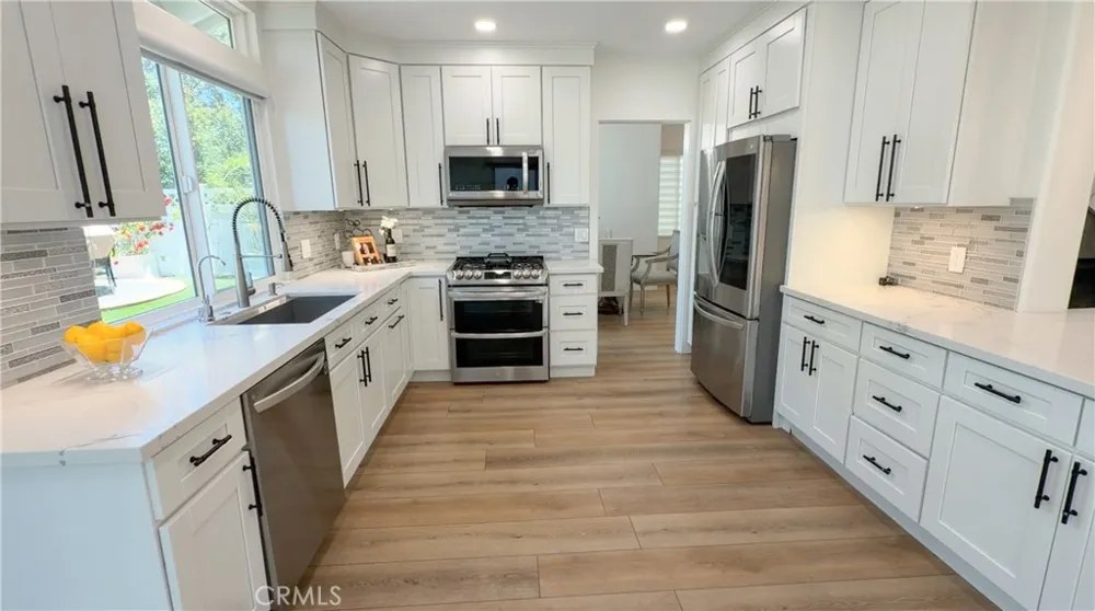 15 Tierra Vista Laguna Hills, CA 92653