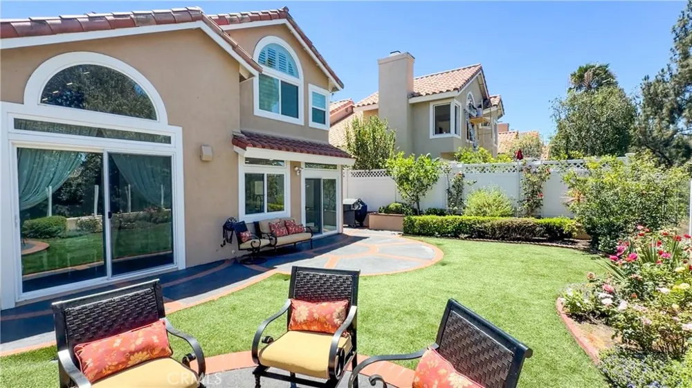 15 Tierra Vista Laguna Hills, CA 92653