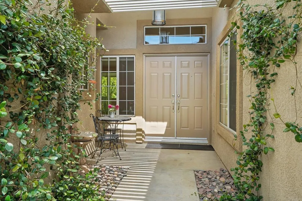 40620 Baranda Court Palm Desert, CA 92260