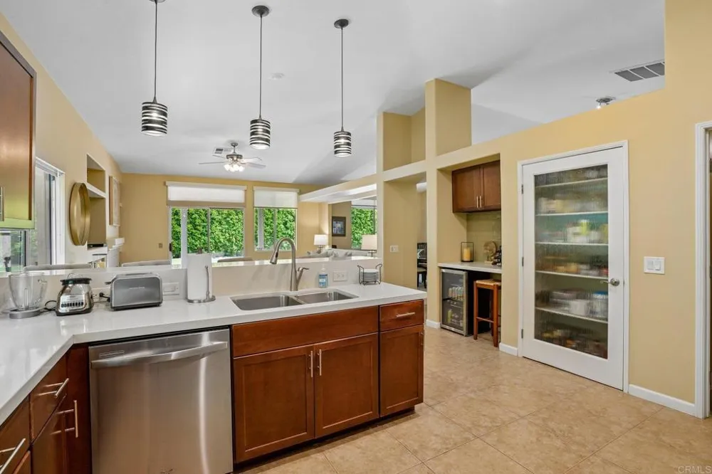 40620 Baranda Court Palm Desert, CA 92260