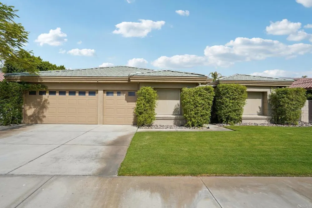 40620 Baranda Court Palm Desert, CA 92260