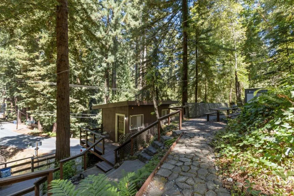 15475 Big Basin Way Boulder Creek, CA 95006