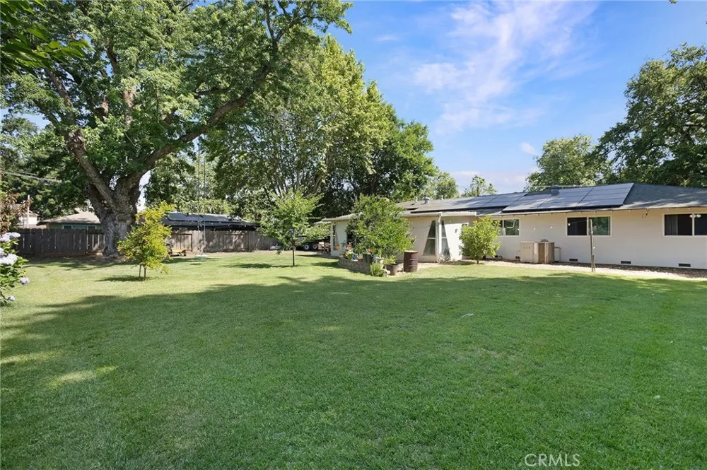 1915 Manzanita Chico, CA 95926