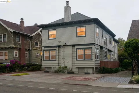 357 Alcatraz Ave