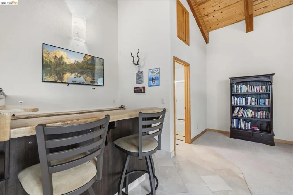 28421 Old Strawberry Rd Strawberry, CA 95375