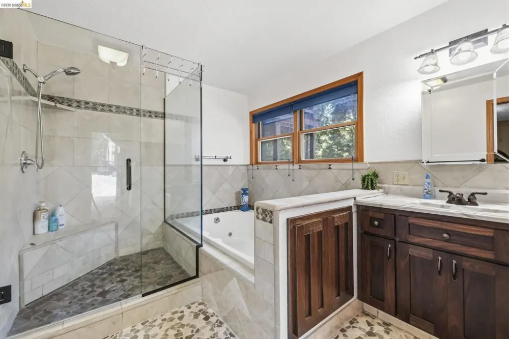 28421 Old Strawberry Rd Strawberry, CA 95375