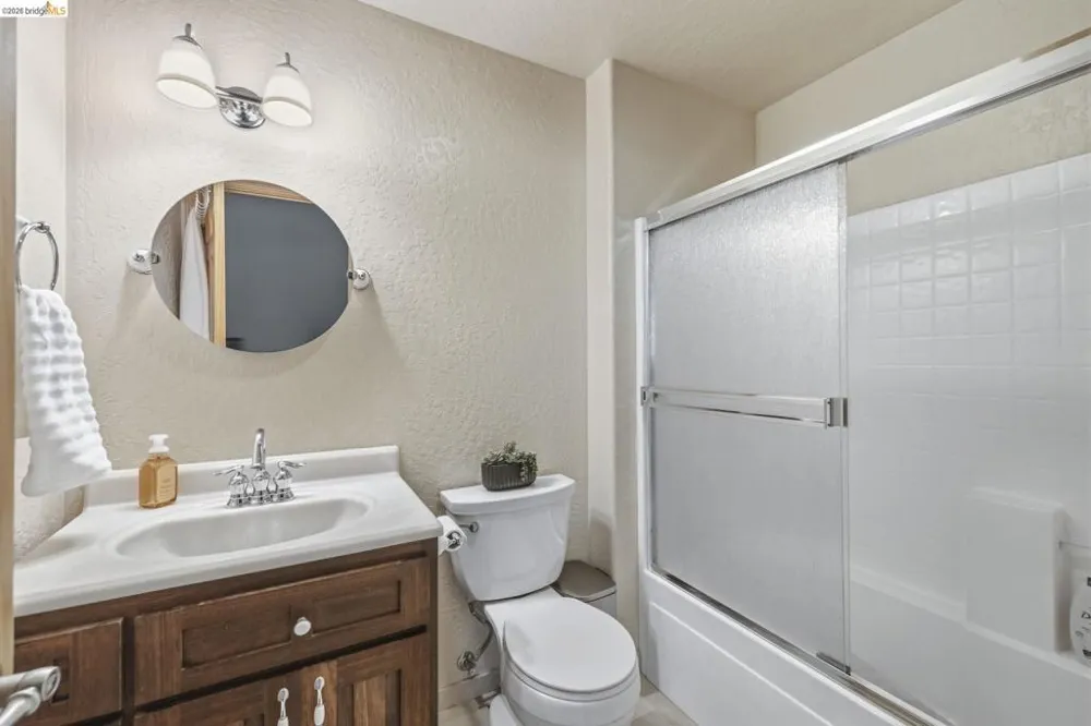 28421 Old Strawberry Rd Strawberry, CA 95375